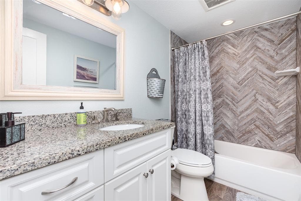 3811 101ST STREET W photo 12