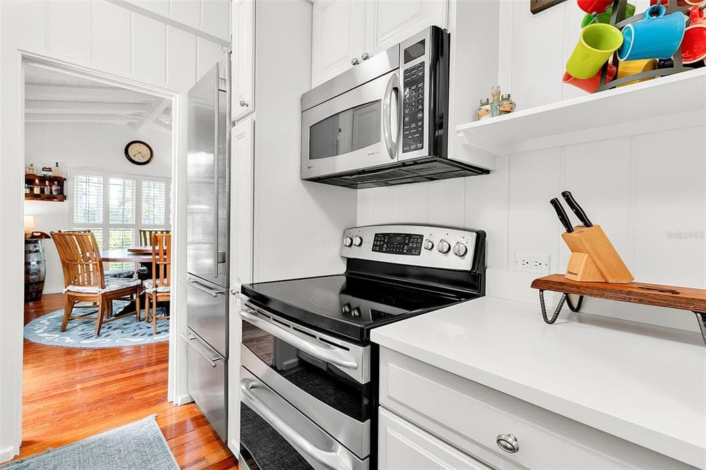 621 CASEY KEY ROAD photo 14