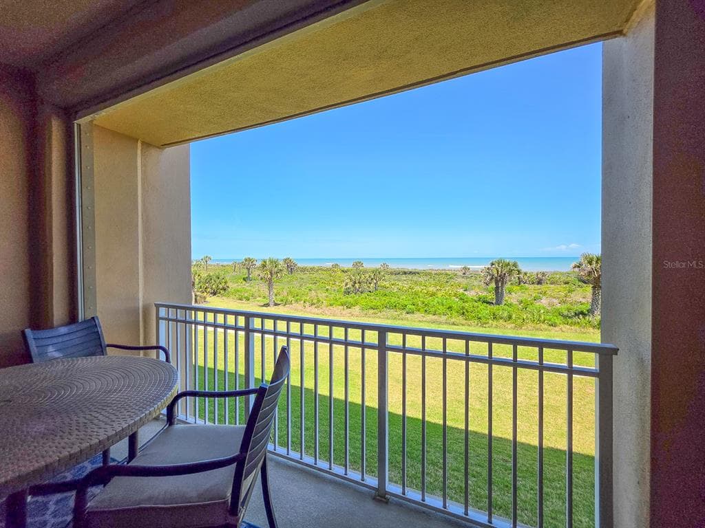 60 SURFVIEW DRIVE 209 photo 18