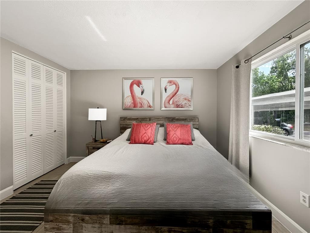 1600 W LAKE PARKER DRIVE C4 photo 18