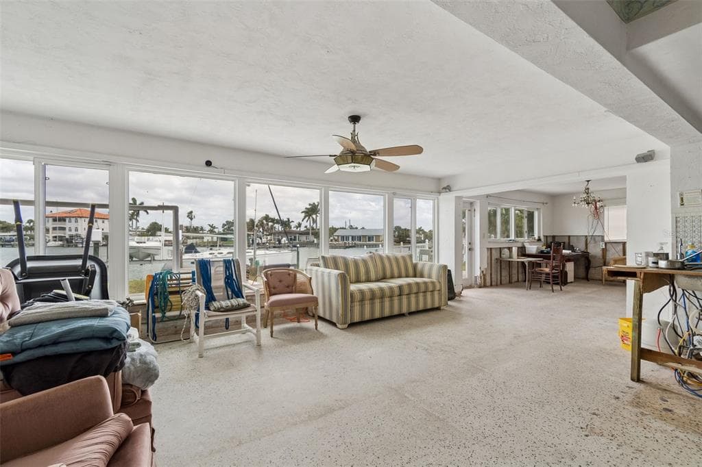 15 BELLEVUE DRIVE photo 14
