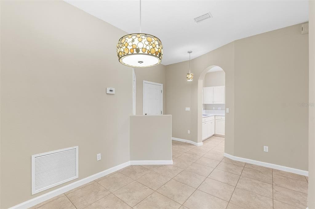 2001 PALM DRIVE B101 photo 17