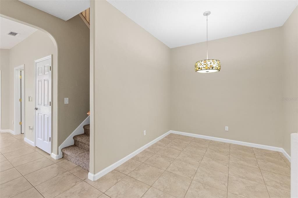 2001 PALM DRIVE B101 photo 21