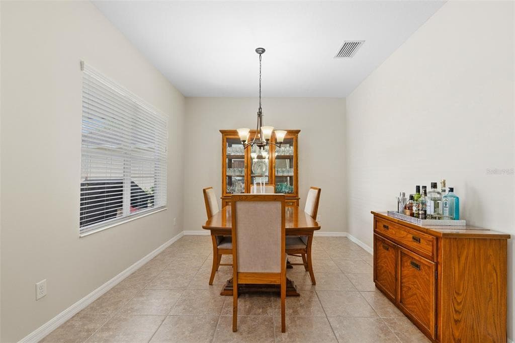 11904 FOREST PARK CIRCLE photo 16