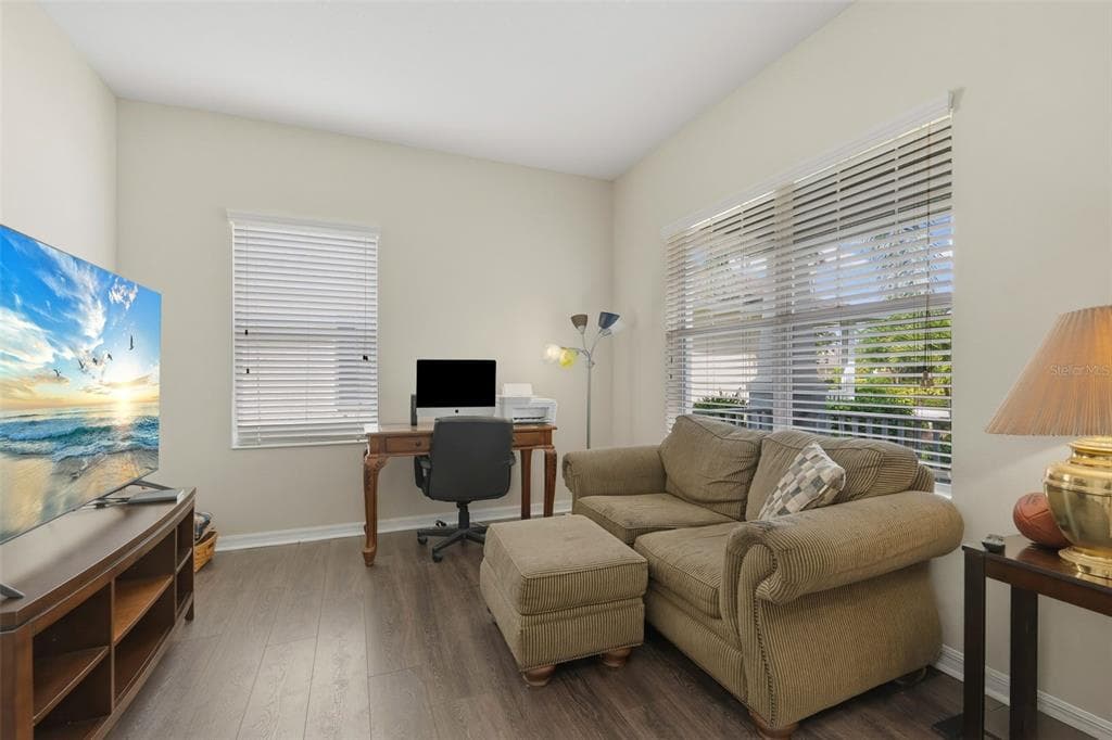 11904 FOREST PARK CIRCLE photo 12