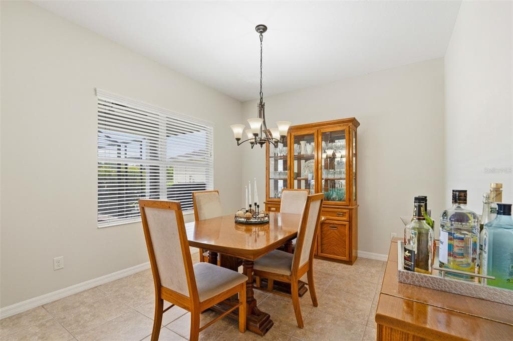 11904 FOREST PARK CIRCLE photo 14