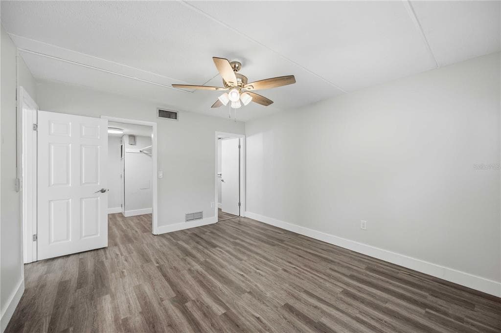 270 SANTA MARIA STREET 104 photo 17