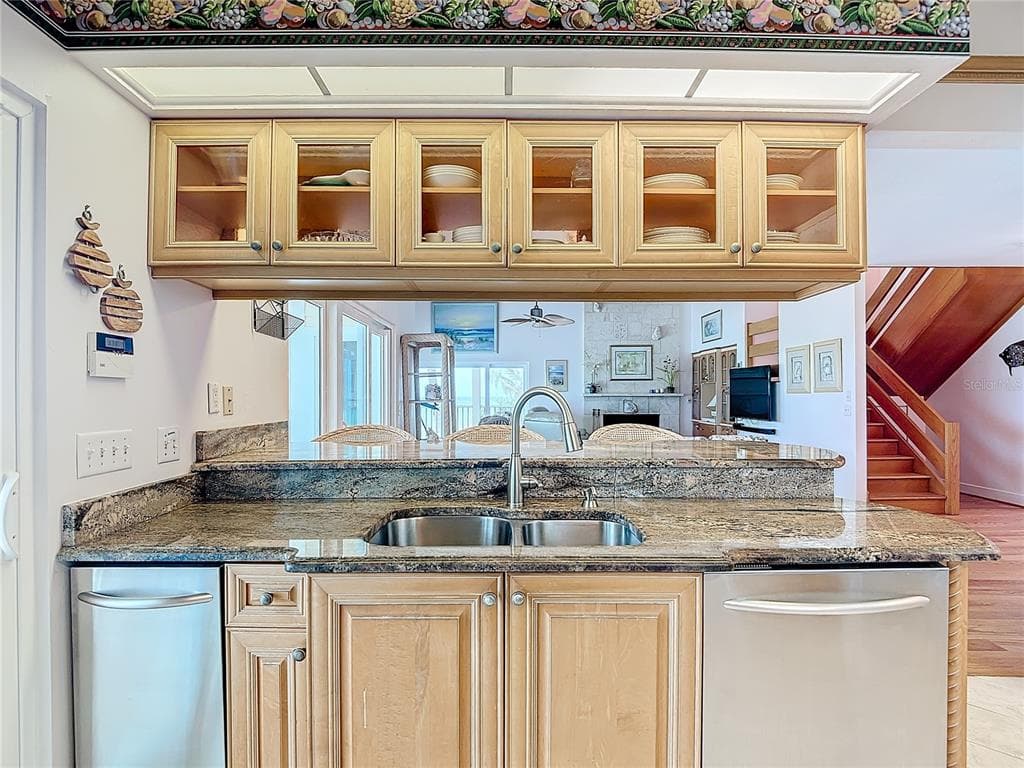 6351 SANIBEL CAPTIVA ROAD photo 14