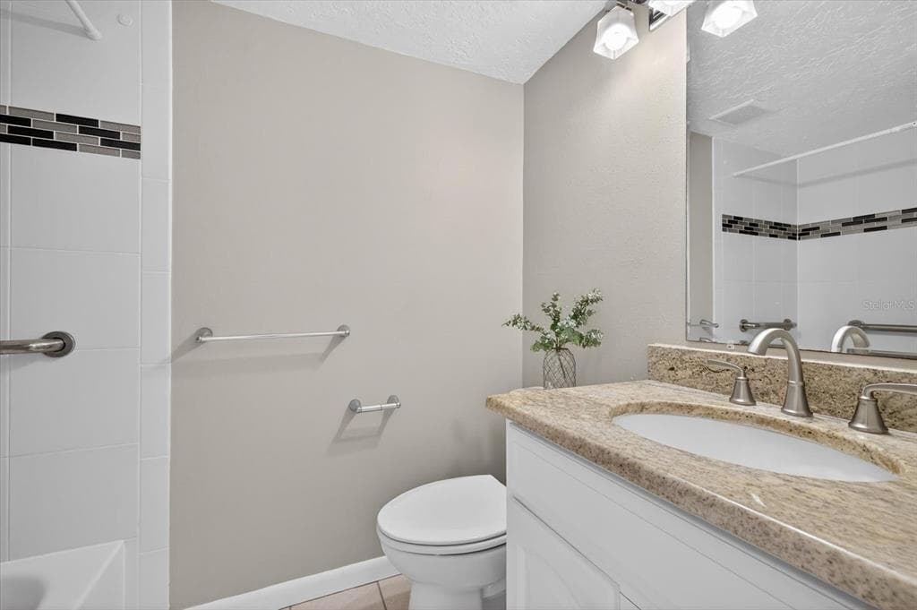 4939 FLORAMAR TERRACE 710 photo 17