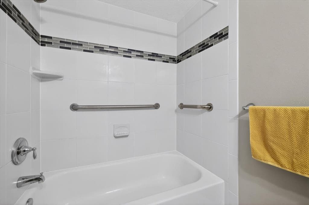 4939 FLORAMAR TERRACE 710 photo 19