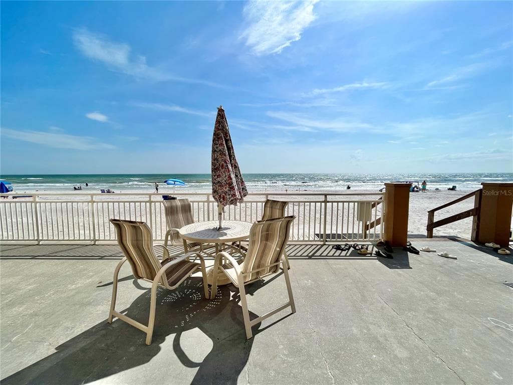 18650 GULF BOULEVARD 315 photo 13