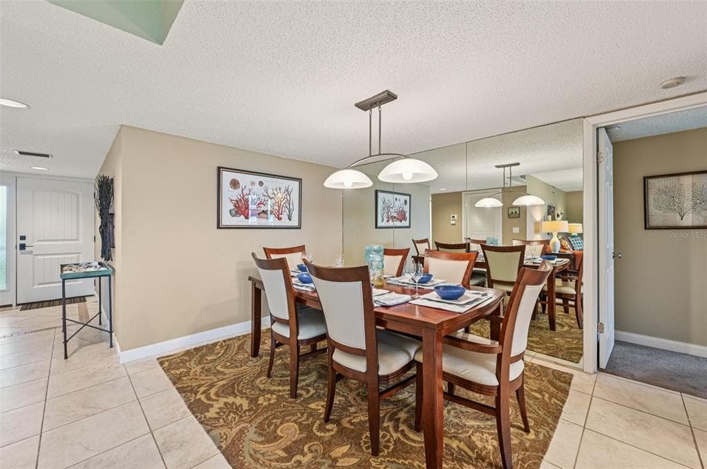 8710 MIDNIGHT PASS ROAD 203B photo 11