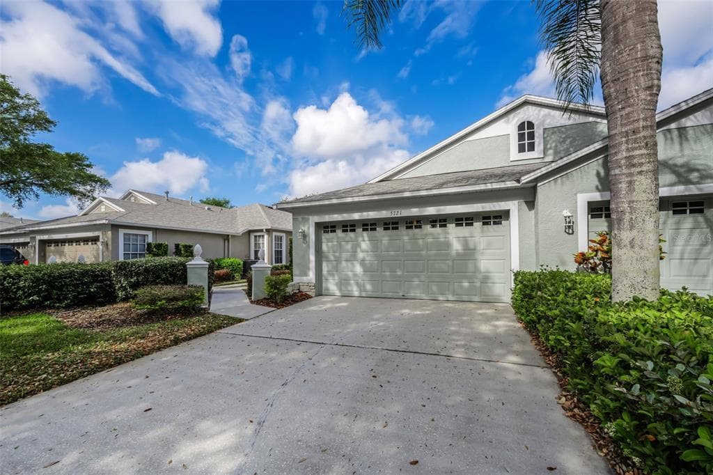 5721 HERONPARK PLACE photo 3