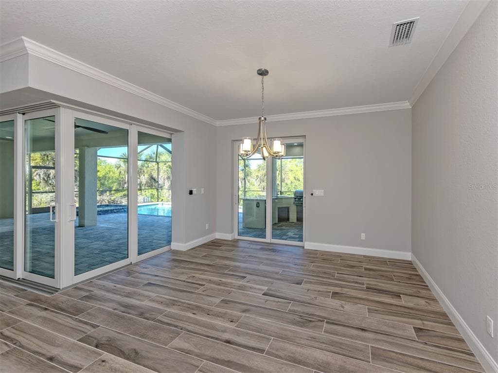 3423 KNOX TERRACE photo 7