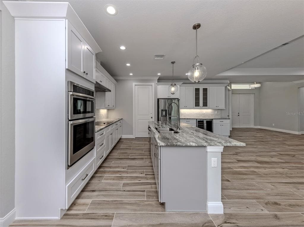 3423 KNOX TERRACE photo 9