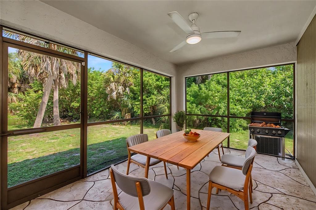 1609 HARMONY DRIVE photo 25