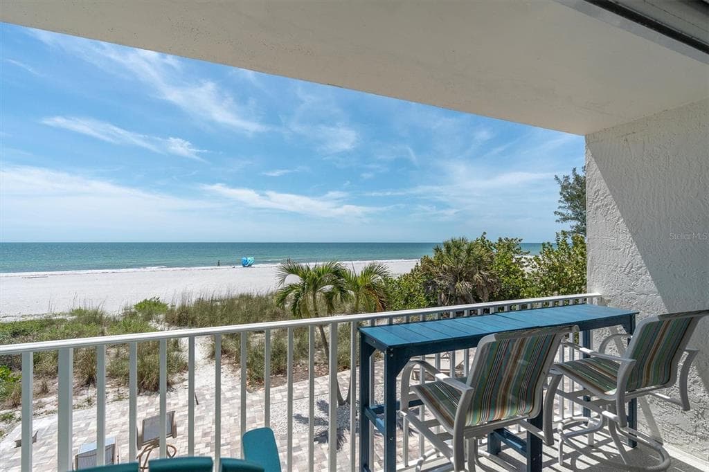 20204 GULF BOULEVARD 3 photo 15