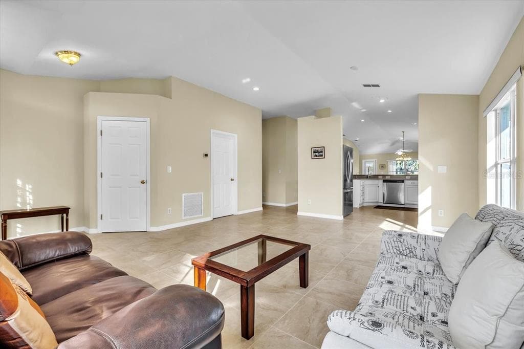 8571 GASSNER WAY photo 12