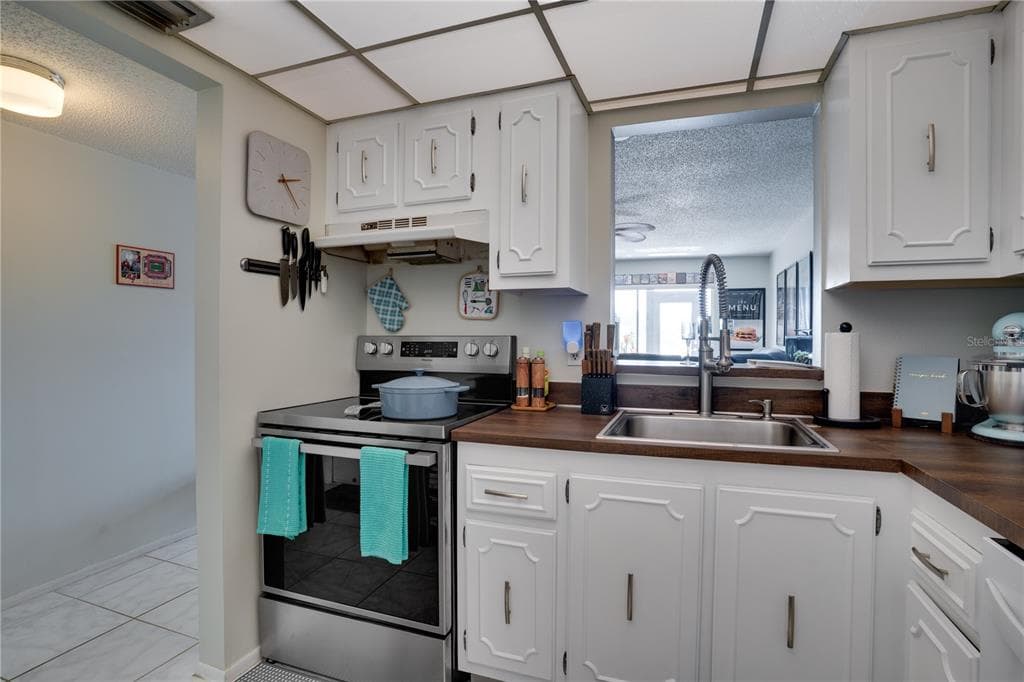 11485 OAKHURST ROAD 1100-1 photo 13