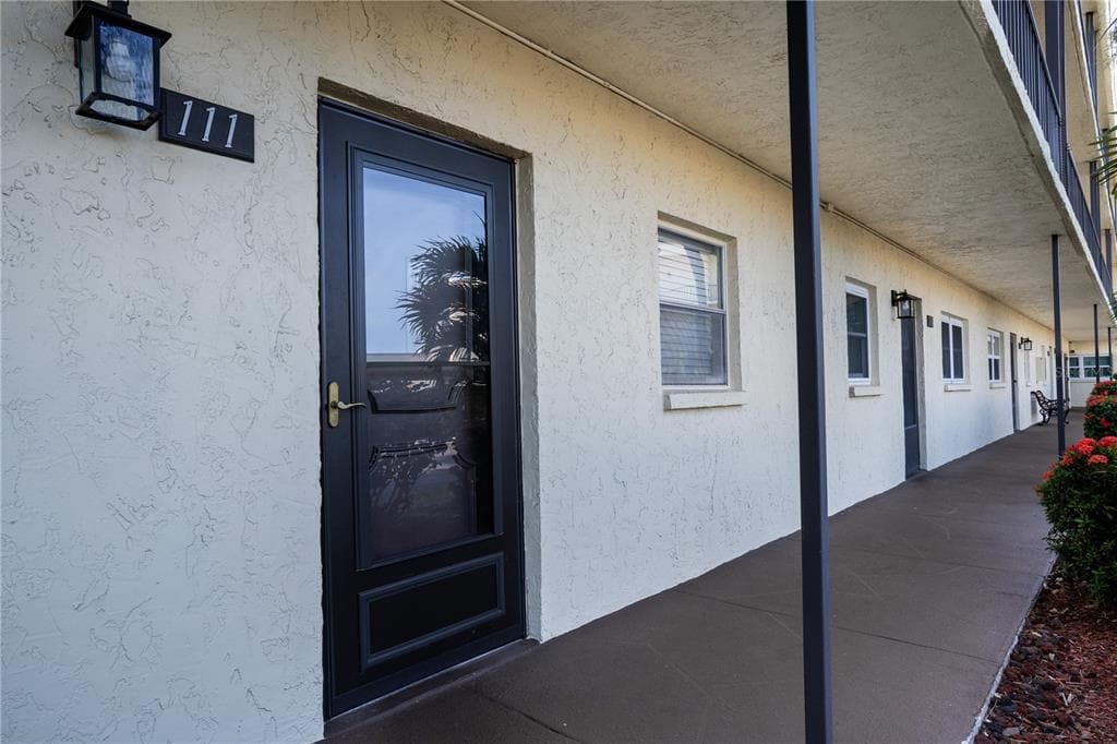 11485 OAKHURST ROAD 1100-1 photo 3