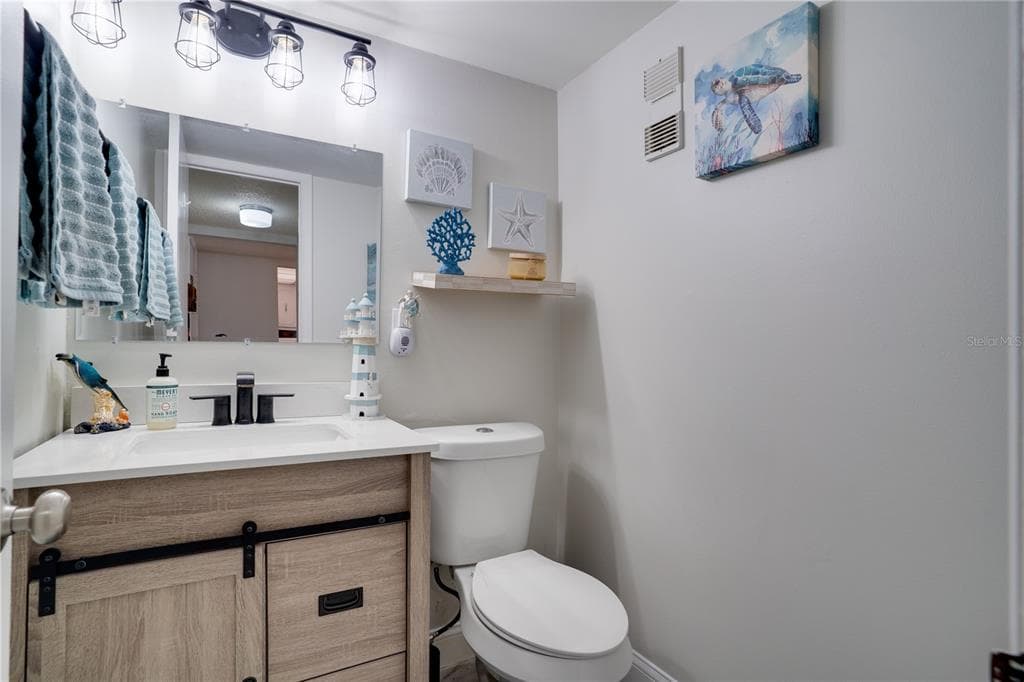 11485 OAKHURST ROAD 1100-1 photo 14