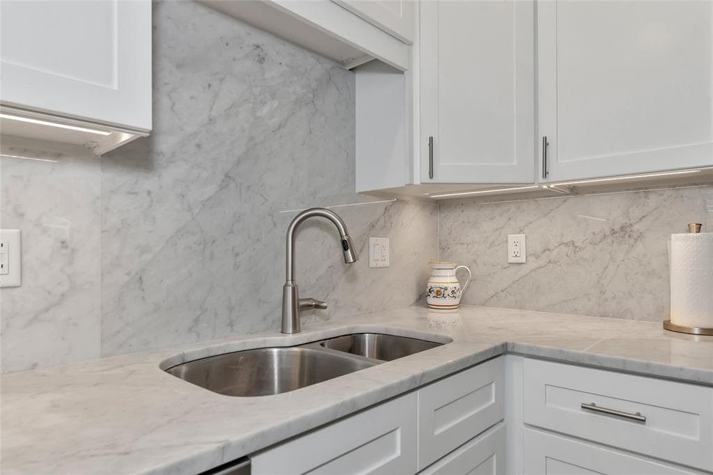 504 WOODSTORK CIRCLE photo 7
