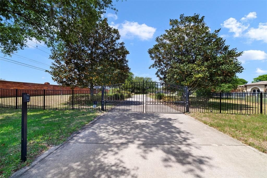 3308 LUKAS COVE 3