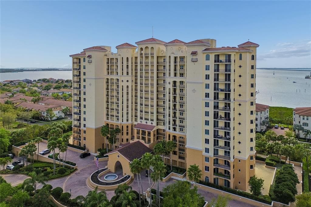 5823 BOWEN DANIEL DRIVE #1103 1