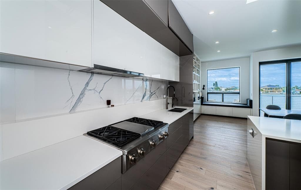 14077 N BAYSHORE DRIVE photo 16