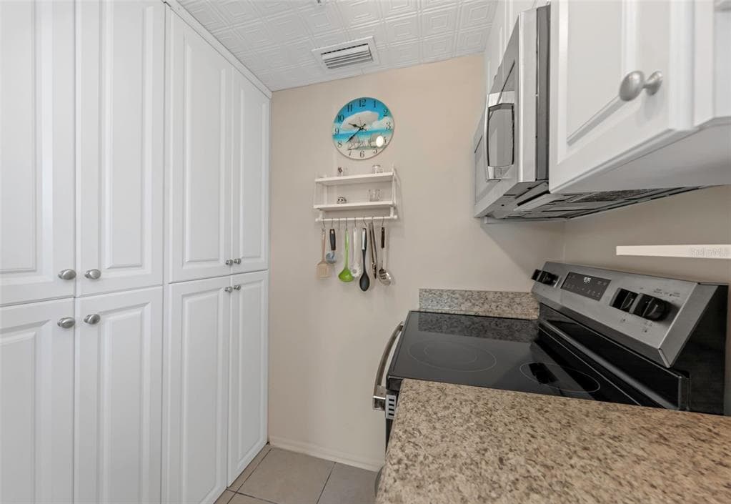 2600 N PAULA DRIVE 12D photo 17