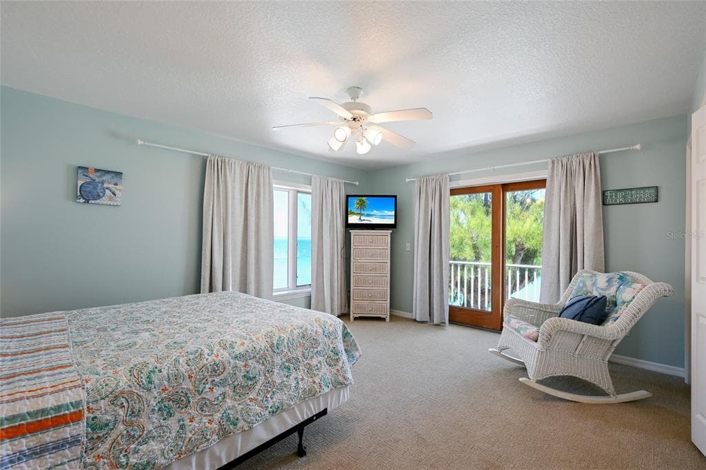 889 N SHORE DRIVE photo 22