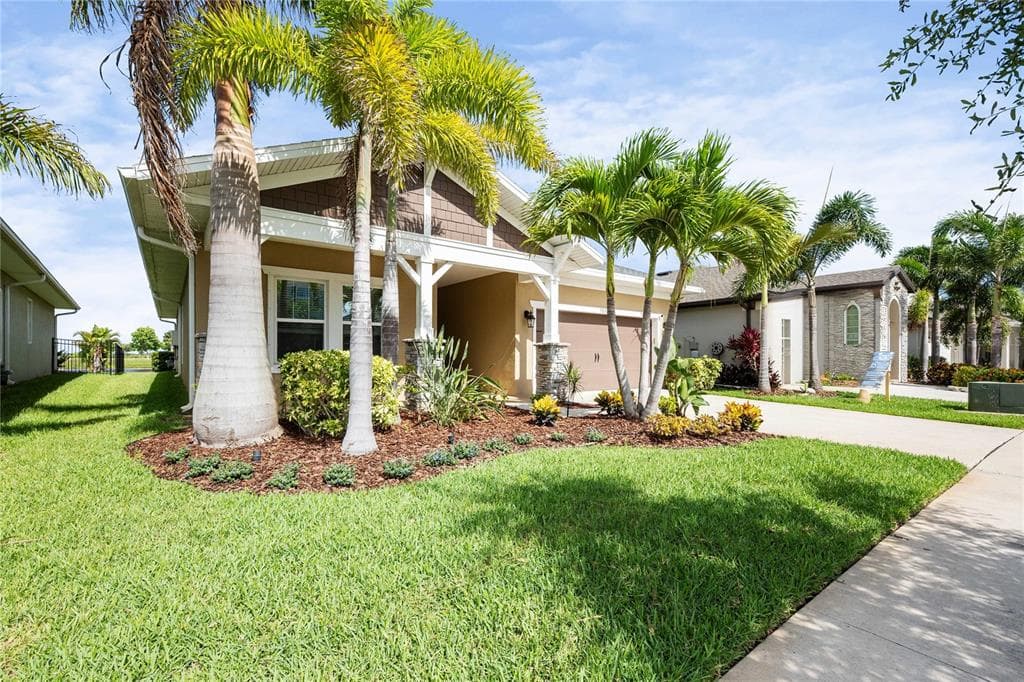 5830 SILVER SUN DRIVE photo 4