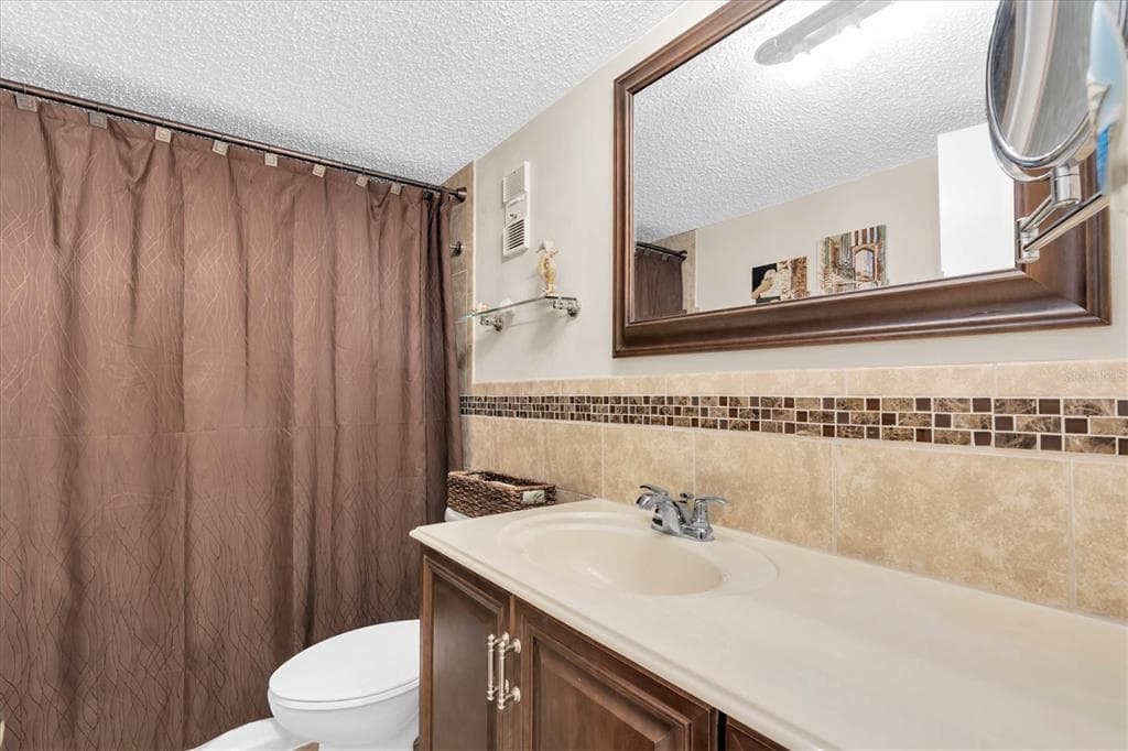 285 107TH AVENUE 701 photo 19