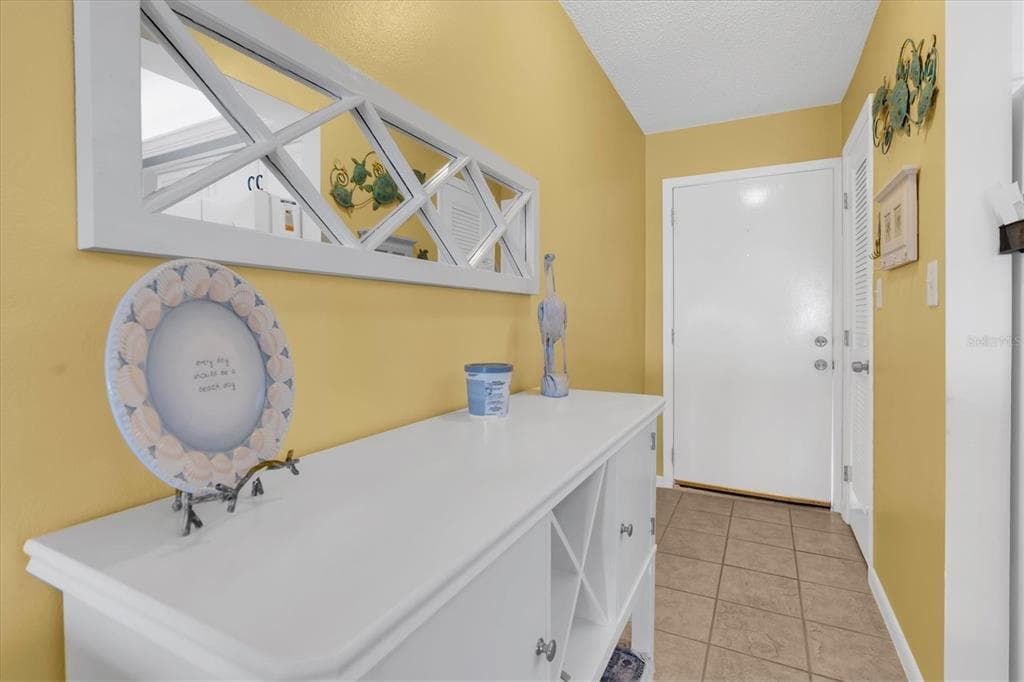 285 107TH AVENUE 701 photo 4