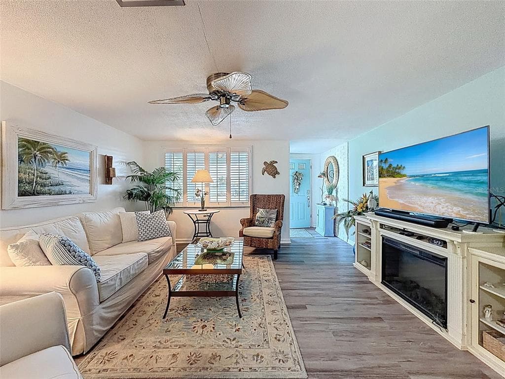 6521 LEESIDE ISLE photo 7