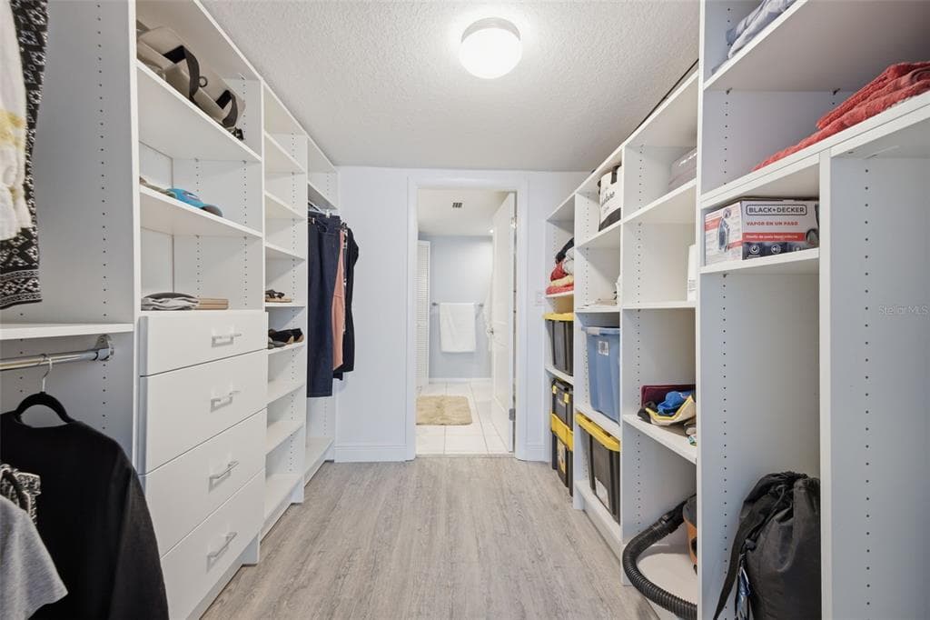 1460 GULF BOULEVARD 501 photo 23