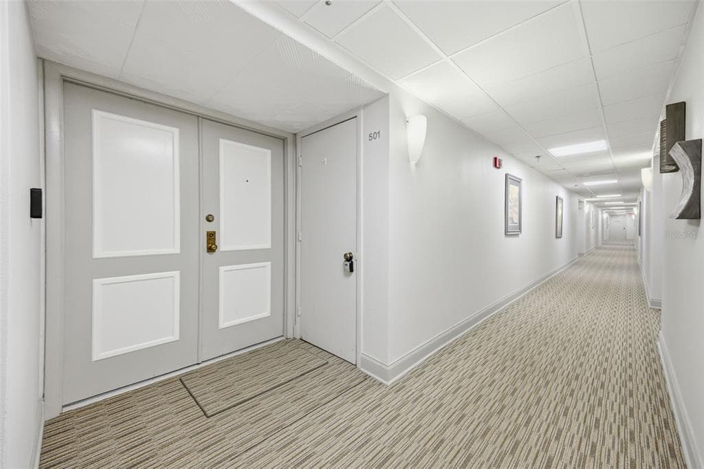 1460 GULF BOULEVARD 501 photo 7