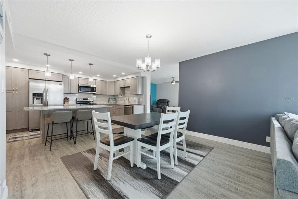 1460 GULF BOULEVARD 501 photo 15