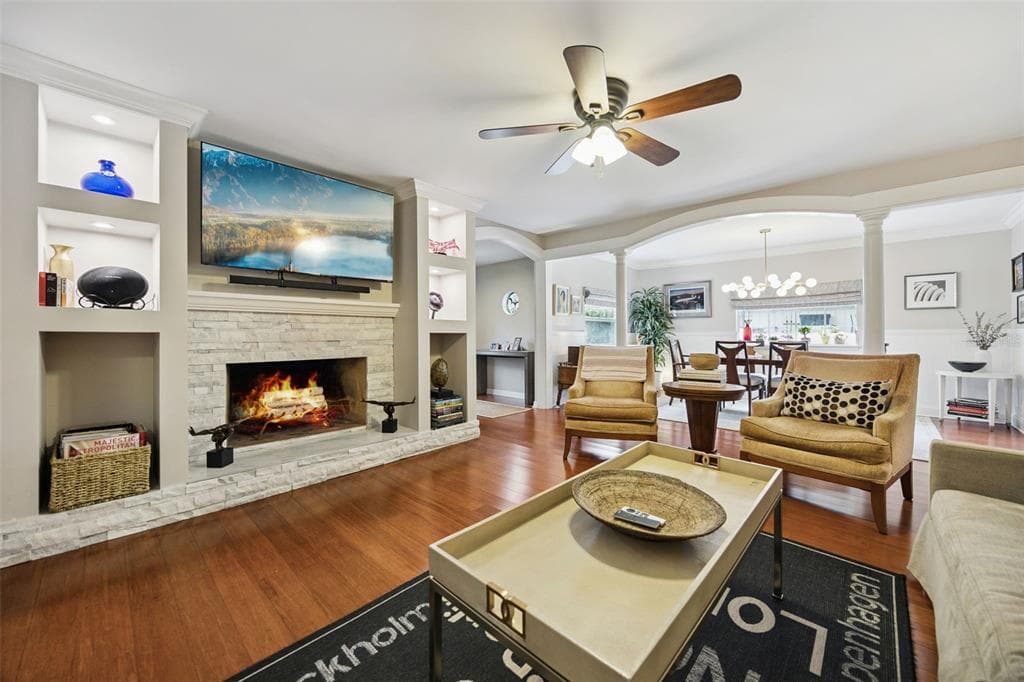 2100 MAE STREET photo 6