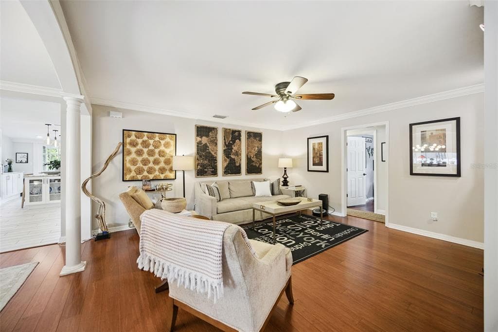 2100 MAE STREET photo 15