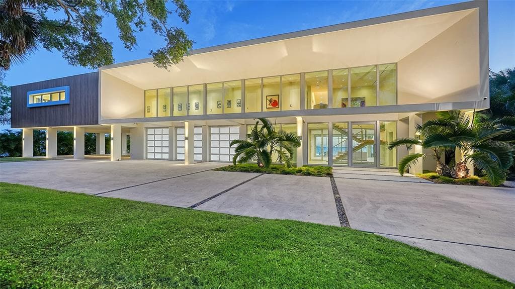 4123 BAY SHORE ROAD photo 1