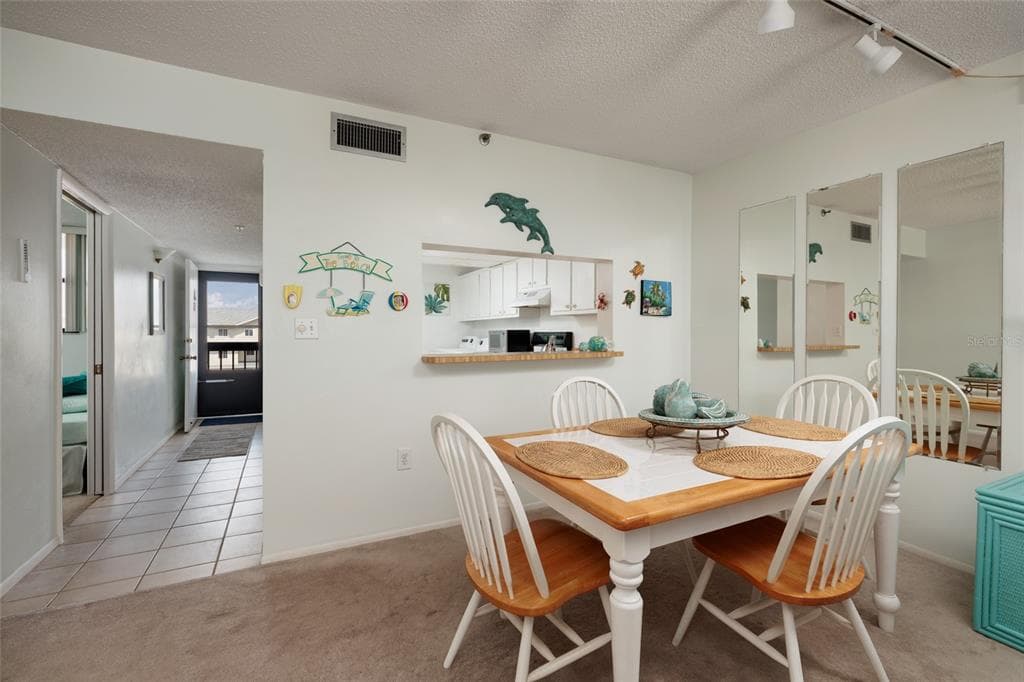 15462 GULF BOULEVARD 304 photo 6