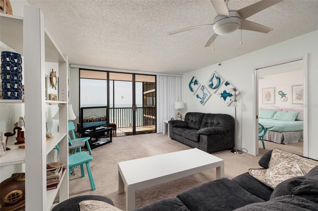 15462 GULF BOULEVARD 304 photo 7