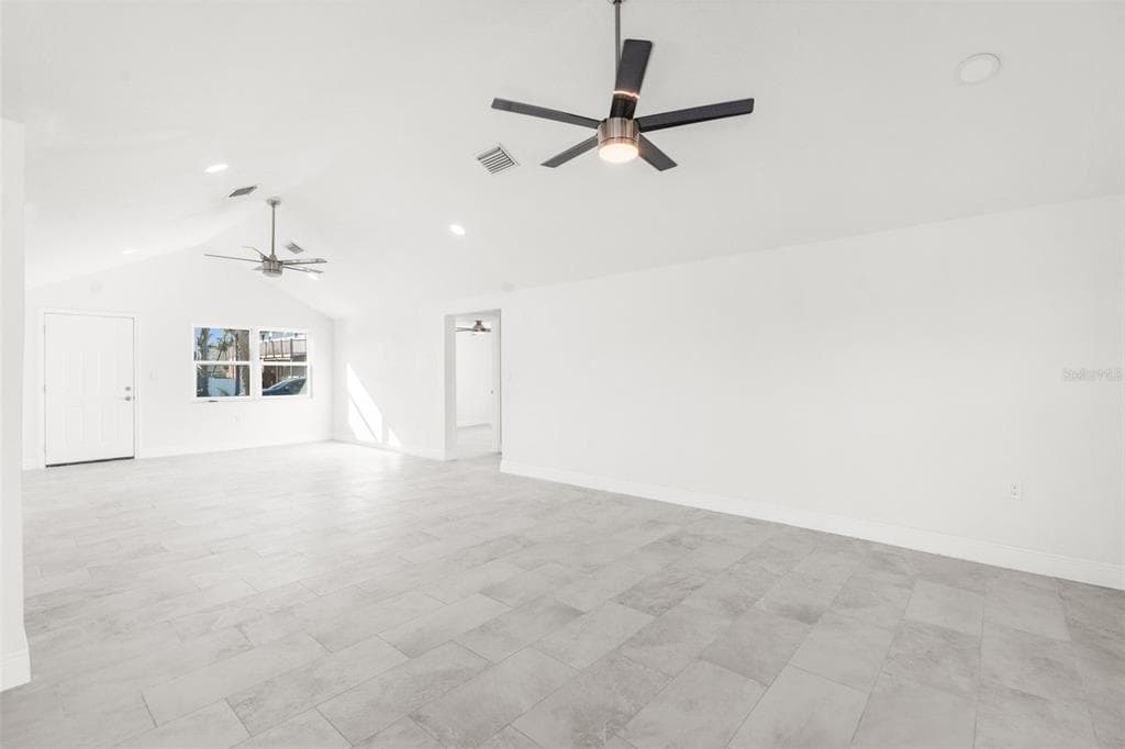 13726 MICHELLE AVENUE photo 14