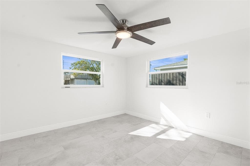 13726 MICHELLE AVENUE photo 15