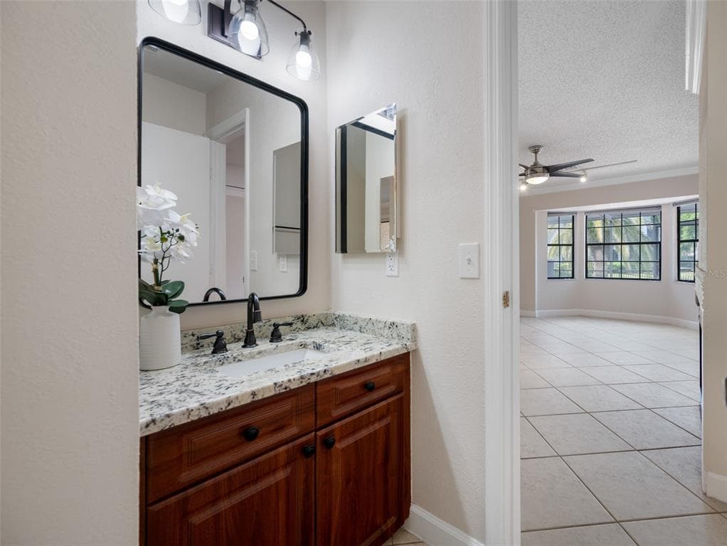 10416 SAINT TROPEZ PLACE photo 22