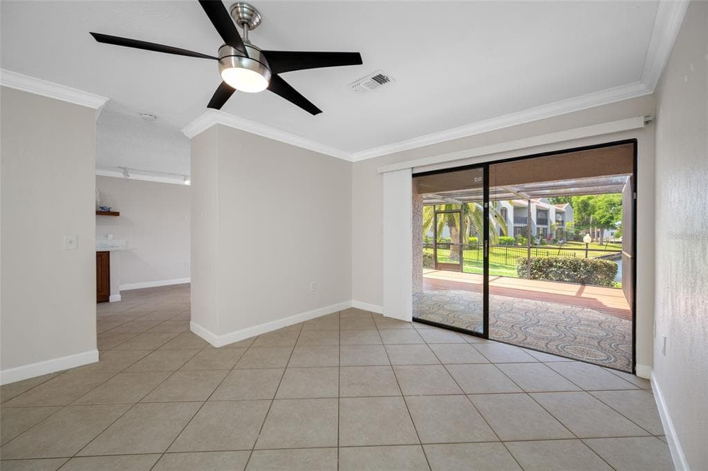 10416 SAINT TROPEZ PLACE photo 19
