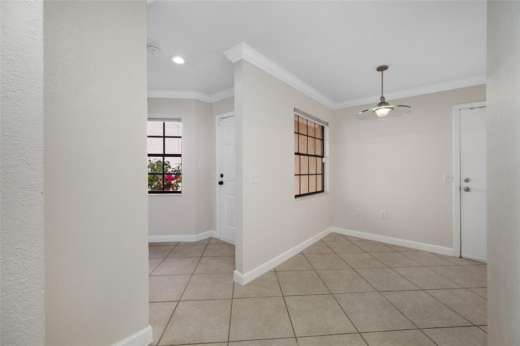 10416 SAINT TROPEZ PLACE photo 25