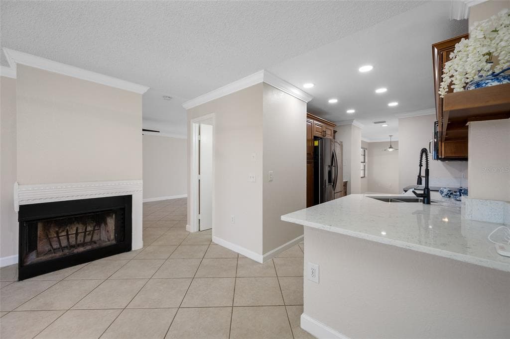 10416 SAINT TROPEZ PLACE photo 21