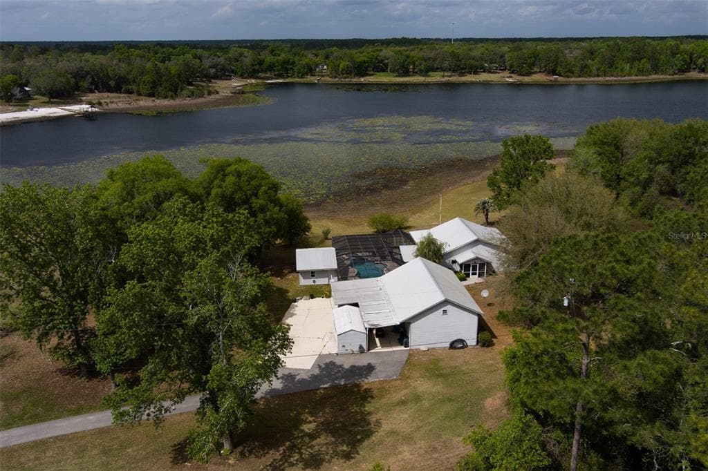 5119 HESKETT LANE photo 3